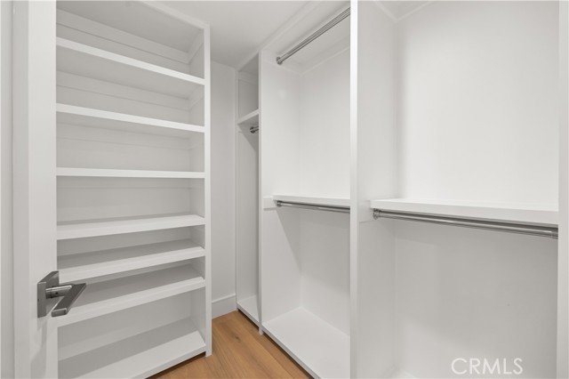 1212 19th Street, Hermosa Beach, California 90254, 4 Bedrooms Bedrooms, ,4 BathroomsBathrooms,Residential,For Sale,19th,SB26062974