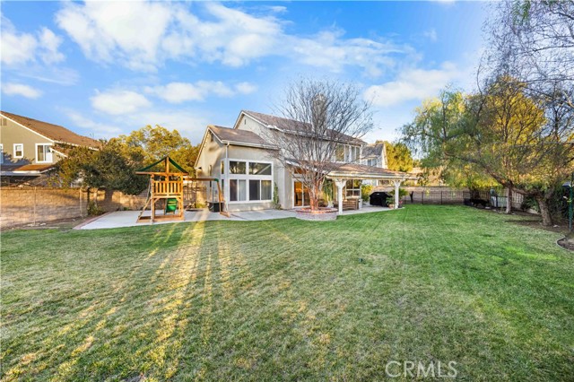 Detail Gallery Image 37 of 38 For 27503 Wellsley Way, Valencia,  CA 91354 - 4 Beds | 3 Baths