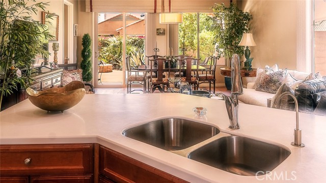 81535 Avenida De Baile, Indio CA: https://media.crmls.org/medias/5360298d-5c34-463c-b1a3-e5d0cf109a52.jpg