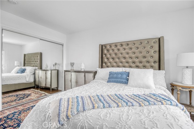 18238 Hastings Way, Porter Ranch CA: https://media.crmls.org/medias/5360e11b-e531-40f0-b089-875c3f679734.jpg