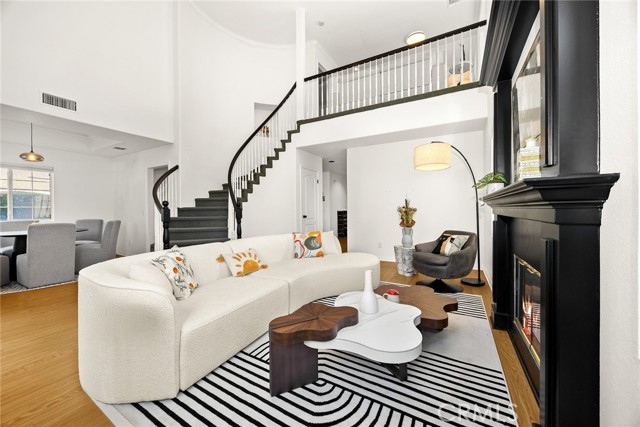 5759 Baldwin Avenue, Temple City CA: https://media.crmls.org/medias/5361408c-eca8-4665-8d2c-a92caf07b5c0.jpg