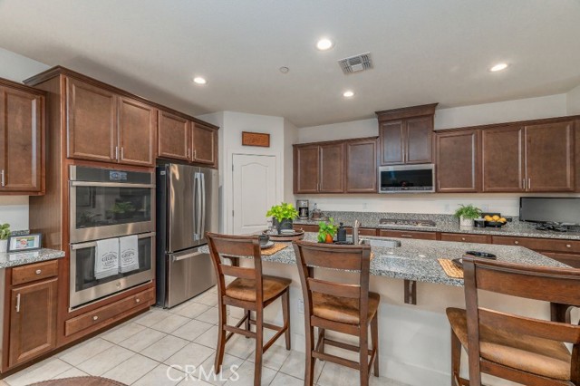 Detail Gallery Image 19 of 38 For 869 Grace Dr, Los Banos,  CA 93635 - 2 Beds | 2 Baths