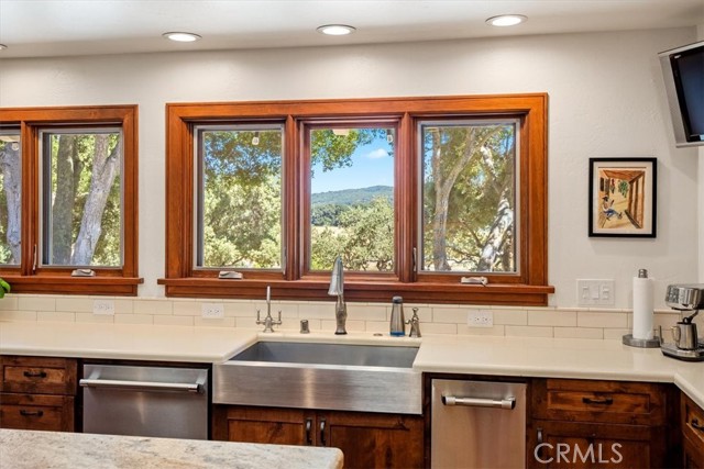 Detail Gallery Image 22 of 70 For 2725 Oak View Rd, Templeton,  CA 93465 - 5 Beds | 3/1 Baths