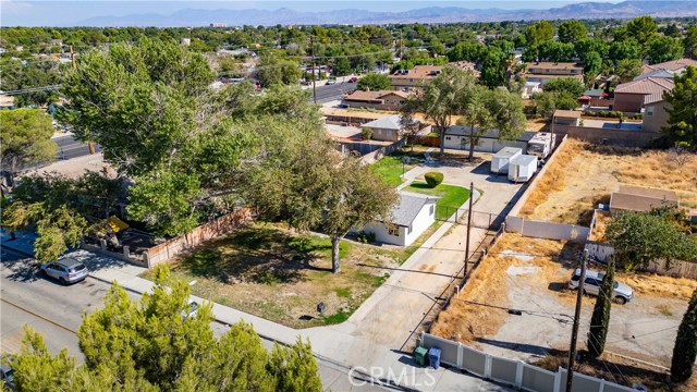 Detail Gallery Image 34 of 38 For 2018 W Avenue K4, Lancaster,  CA 93536 - 5 Beds | 3 Baths