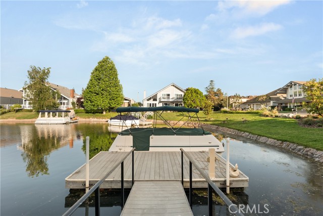 2567 Oakshore Drive, Westlake Village CA: https://media.crmls.org/medias/5362f5f0-ef91-4a17-a6c7-f7e0b35494bc.jpg