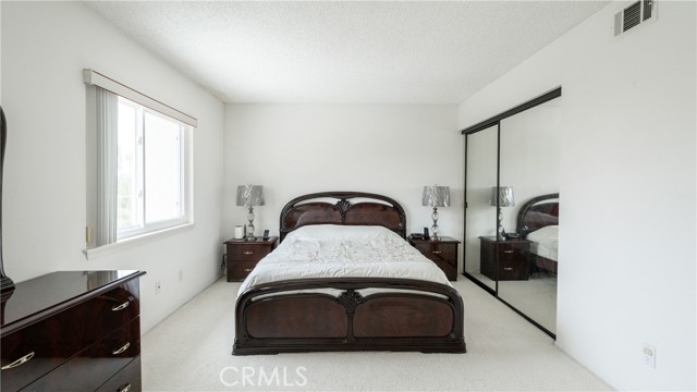 19448 Crystal Ridge Lane, Porter Ranch CA: https://media.crmls.org/medias/5362f68e-3d9b-4491-b325-b129238ef7fe.jpg