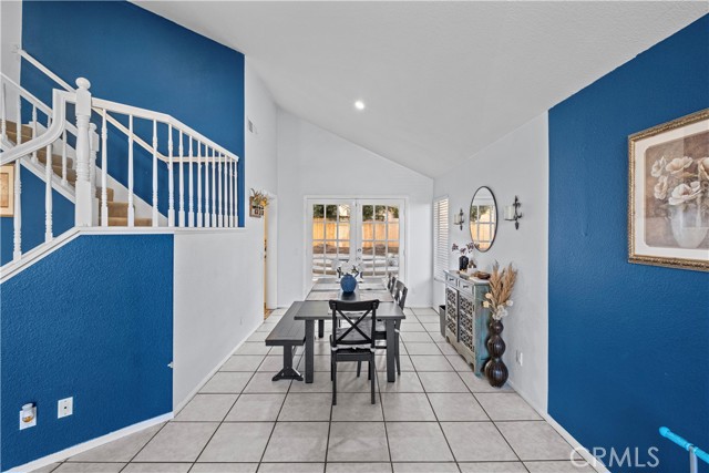 Detail Gallery Image 3 of 32 For 2611 Jeffery Cir, Hemet,  CA 92545 - 4 Beds | 3 Baths