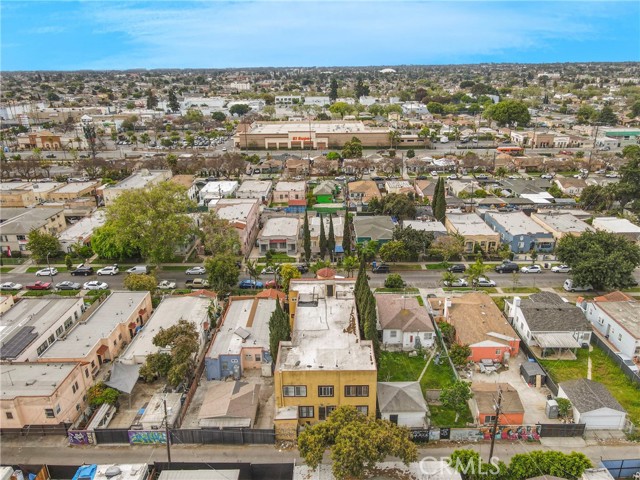 1061 W 57th Street, Los Angeles CA: https://media.crmls.org/medias/5363e779-6a1c-45ad-ad8c-96c1acb23b9a.jpg