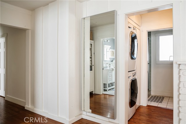 517 5th Street, Manhattan Beach, California 90266, 3 Bedrooms Bedrooms, ,2 BathroomsBathrooms,Residential,Sold,5th,SB22046594