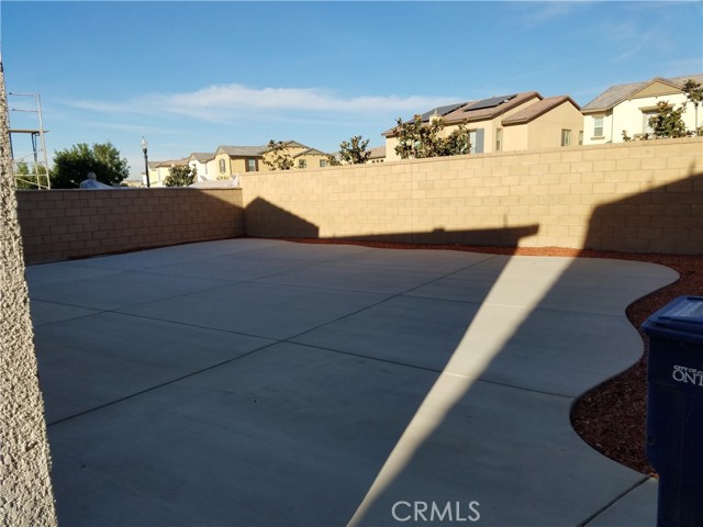 Detail Gallery Image 3 of 8 For 2949 E Arbor Ln, Ontario,  CA 91762 - 4 Beds | 2/1 Baths