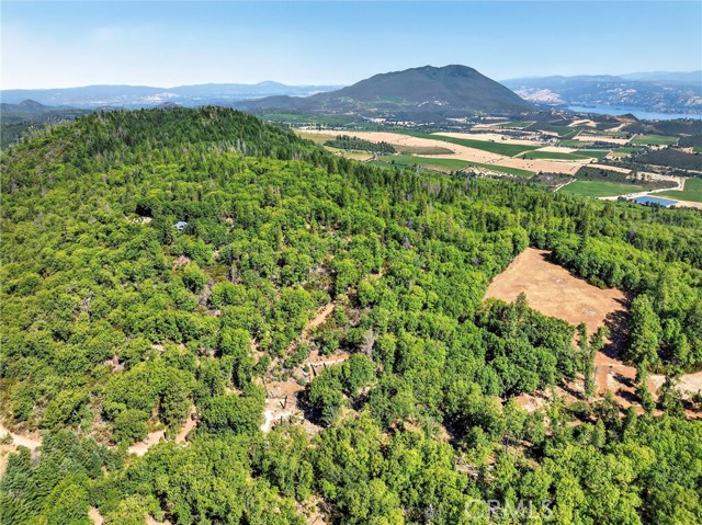 10182 Diener Drive, Kelseyville CA: https://media.crmls.org/medias/5364eda7-a00f-4587-9293-3ff0131e1459.jpg