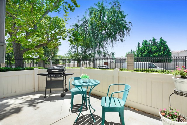 863 W 34th Street, Long Beach CA: https://media.crmls.org/medias/536628bf-6d7d-46a4-911d-8c177c00bbe9.jpg