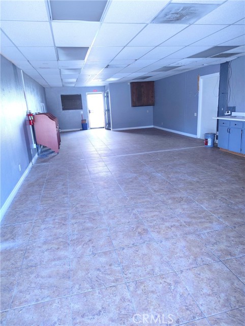 14368 St Andrews Drive, Victorville, California 92395, ,Commercial Lease,For Rent,14368 St Andrews Drive,CRHD25073720