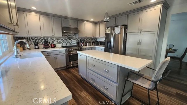 Detail Gallery Image 11 of 16 For 9244 Whiting, Riverside,  CA 92508 - 5 Beds | 3 Baths