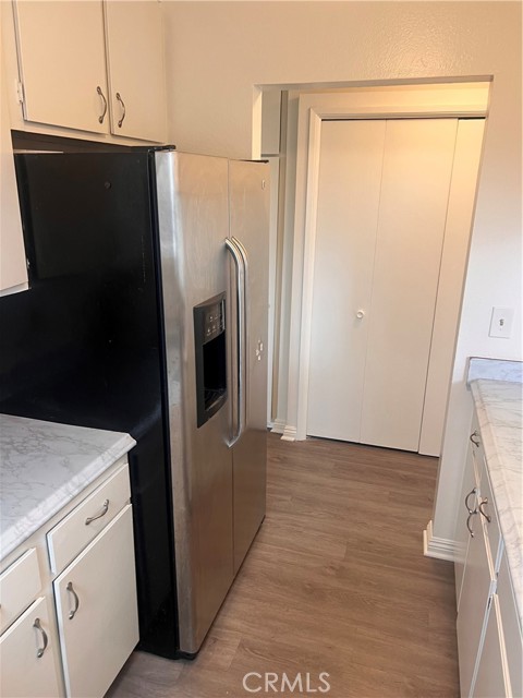 Detail Gallery Image 8 of 26 For 720 Meyer #101,  Redondo Beach,  CA 90278 - 2 Beds | 2 Baths