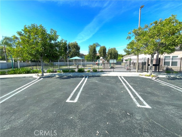 Detail Gallery Image 14 of 14 For 18 La Ronda, Irvine,  CA 92606 - 3 Beds | 3 Baths