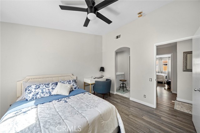 Detail Gallery Image 17 of 30 For 839 S Yellowstone Way, Anaheim,  CA 92808 - 2 Beds | 2/1 Baths