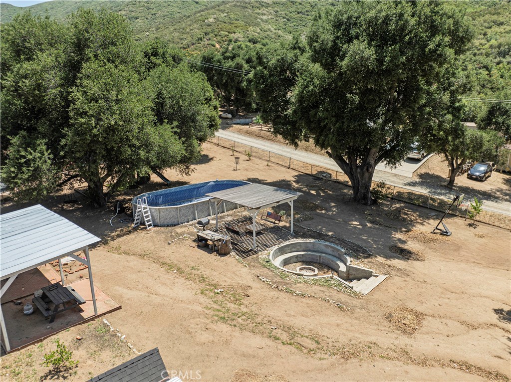 https://media.crmls.org/medias/53683d2d-e7ba-404a-b802-7d851fa970d9.jpg?preset=X-Large