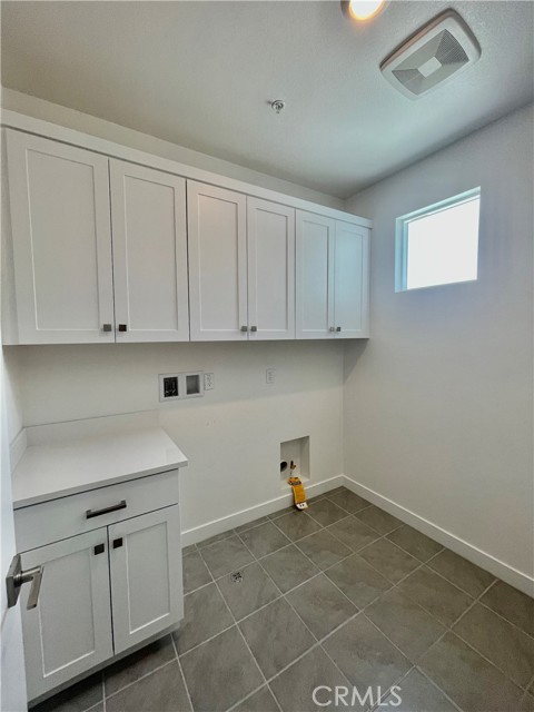 Detail Gallery Image 13 of 20 For 114 Culture, Irvine,  CA 92618 - 3 Beds | 2/2 Baths