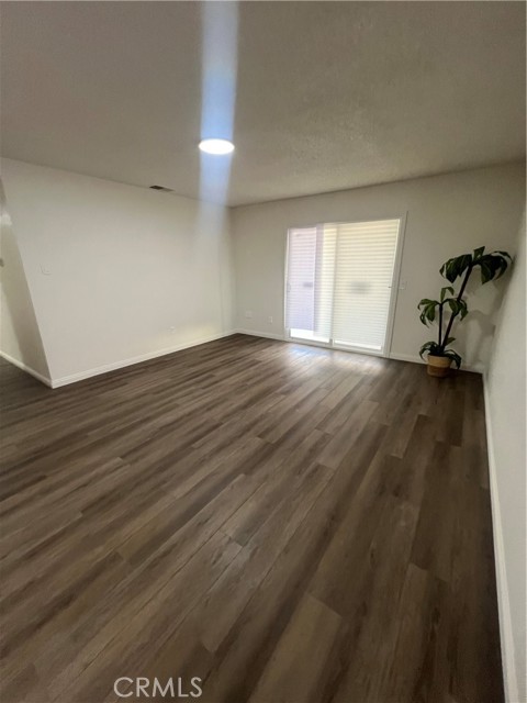 Detail Gallery Image 9 of 19 For 903 20th Ave, Delano,  CA 93215 - 3 Beds | 2 Baths