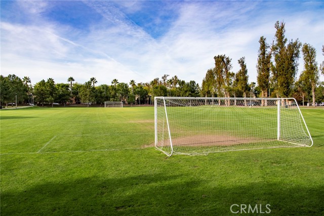 Detail Gallery Image 27 of 33 For 37 Triple Leaf, Irvine,  CA 92620 - 5 Beds | 4/1 Baths
