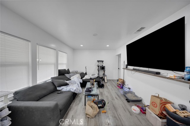 11427 Mulhall photo 2