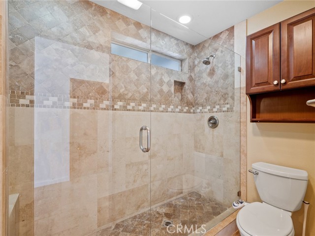 Detail Gallery Image 39 of 60 For 10660 Ranchero, Oak Hills,  CA 92344 - 4 Beds | 3 Baths