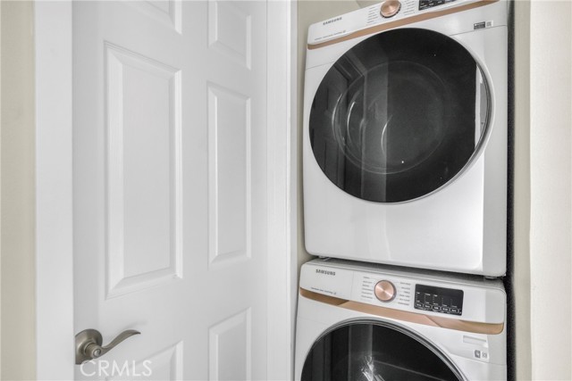 Detail Gallery Image 5 of 14 For 11606 Paso Robles Ave, Granada Hills,  CA 91344 - 3 Beds | 2 Baths