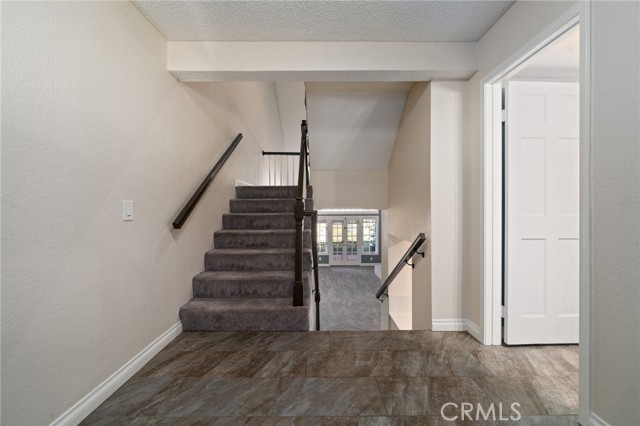 Detail Gallery Image 16 of 38 For 950 S Rim Crest Dr #12,  Anaheim Hills,  CA 92807 - 2 Beds | 2/1 Baths