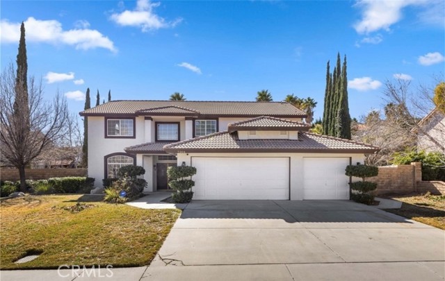 Detail Gallery Image 1 of 18 For 7304 Gila Ct, Palmdale,  CA 93551 - 5 Beds | 3 Baths