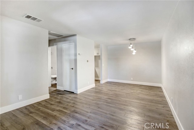 Image 4 for 2860 Los Felices RD #202