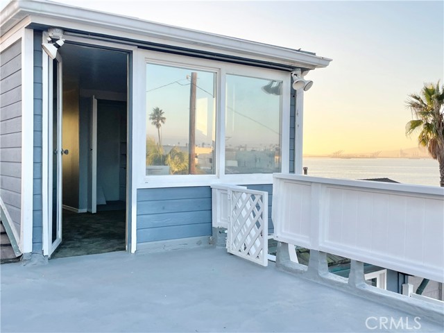 Detail Gallery Image 23 of 29 For 6807 E Seaside Walk, Long Beach,  CA 90803 - – Beds | – Baths