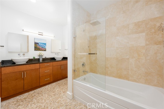 Photo #13: GD24241186 Listing 