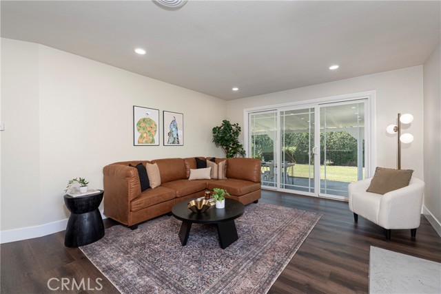 Detail Gallery Image 5 of 17 For 313 N Annin Ave, Fullerton,  CA 92831 - 4 Beds | 2 Baths