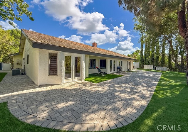 17547 Rushing Drive, Granada Hills CA: https://media.crmls.org/medias/536d28c1-f1a4-4719-a406-e41f0dce0e0a.jpg
