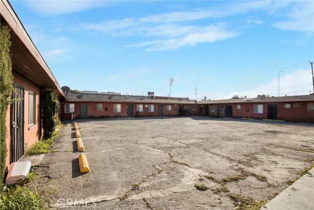 Detail Gallery Image 8 of 17 For 10108 S Figueroa, Los Angeles,  CA 90003 - – Beds | – Baths