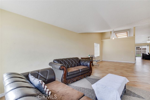 Detail Gallery Image 9 of 50 For 12794 Rain Shadow, Victorville,  CA 92395 - 3 Beds | 2 Baths