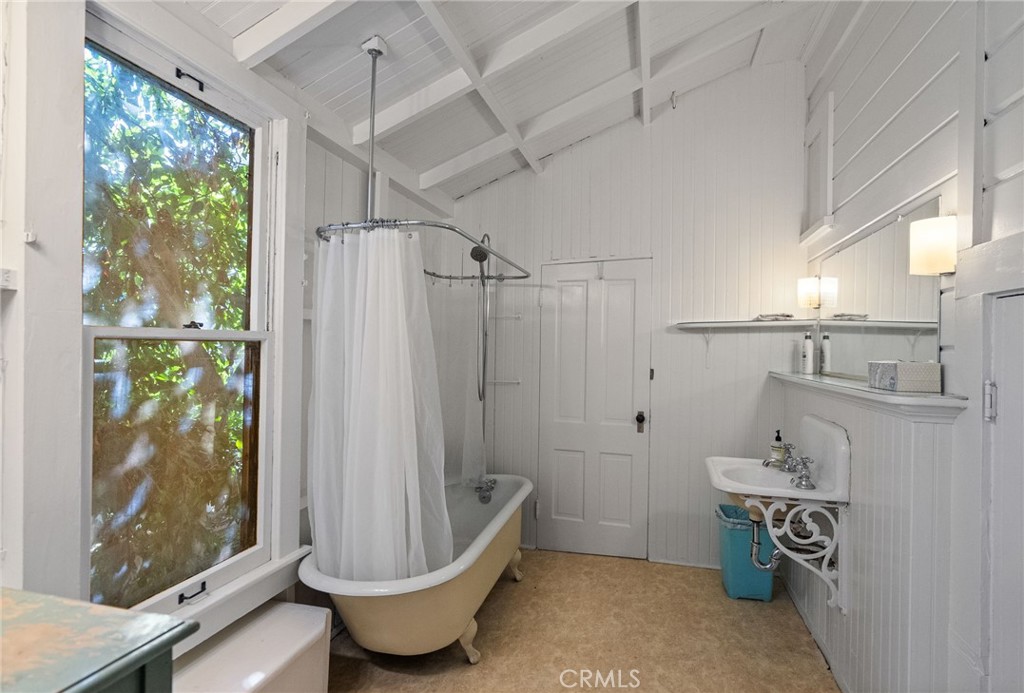 MLS #IV25222245 image #23