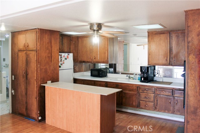 Detail Gallery Image 6 of 14 For 13701 Annandale Drive 15c,  Seal Beach,  CA 90740 - 1 Beds | 1 Baths