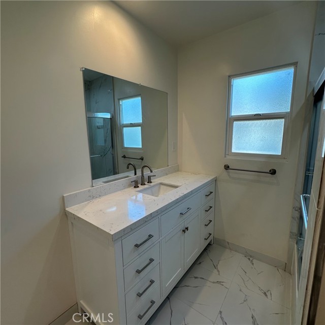 Detail Gallery Image 6 of 10 For 2660 N Frederic a,  Burbank,  CA 91504 - 1 Beds | 1 Baths