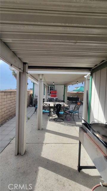 Detail Gallery Image 7 of 12 For 2904 Oleta Ln, Highland,  CA 92346 - 4 Beds | 2 Baths