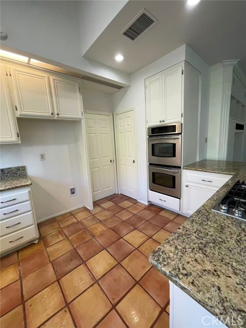 Detail Gallery Image 7 of 23 For 15 Springbrook, Laguna Niguel,  CA 92677 - 4 Beds | 3 Baths