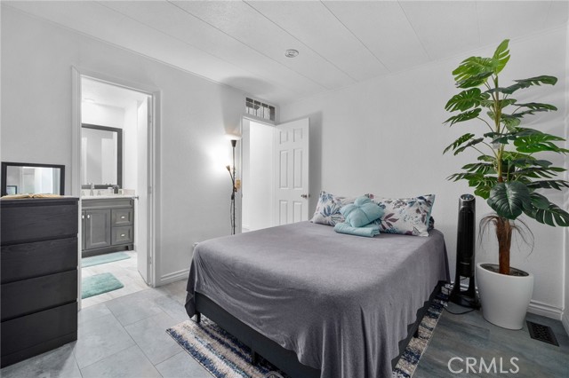 Detail Gallery Image 13 of 20 For 206 S Sullivan St #36,  Santa Ana,  CA 92704 - 3 Beds | 2 Baths