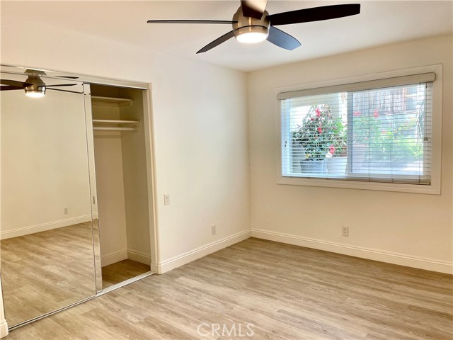 352 Y Place, Laguna Beach CA: https://media.crmls.org/medias/5370695e-e751-44e7-942f-97af035db87b.jpg