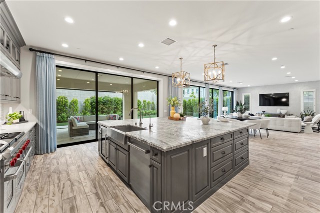 Image 16 of 63 For 51 Redshift  