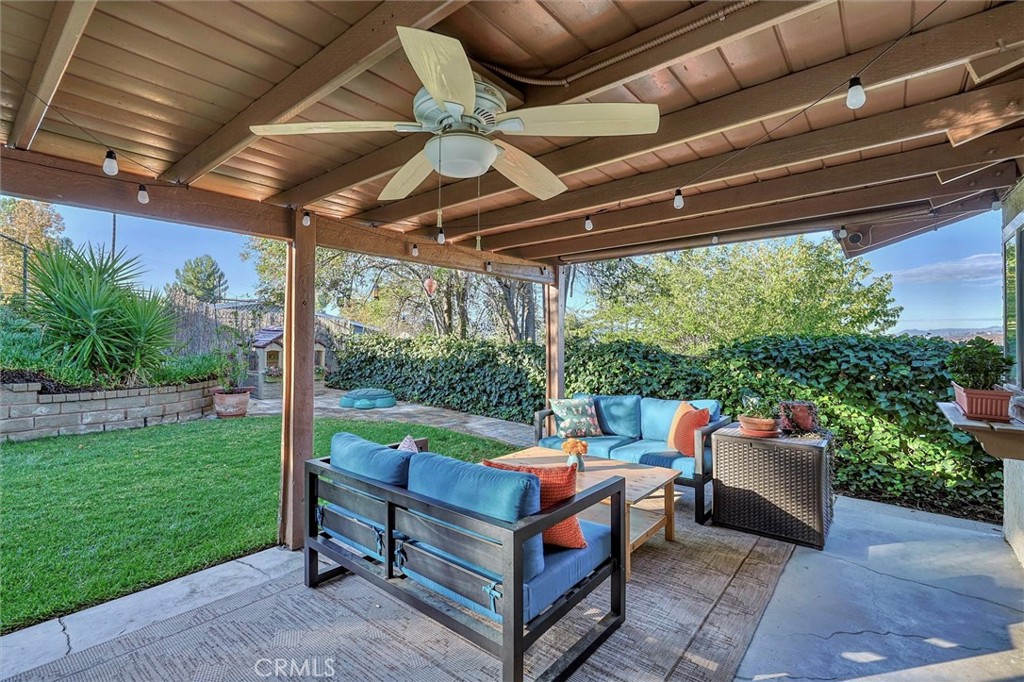 MLS #OC25261411 image #19