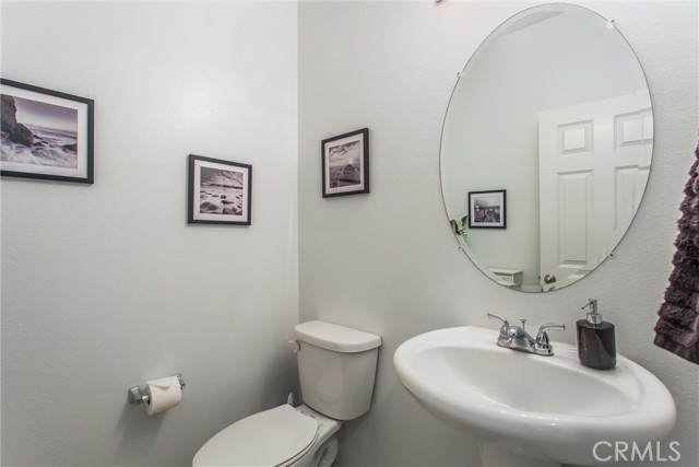 Detail Gallery Image 19 of 57 For 38276 Divot Dr, Beaumont,  CA 92223 - 4 Beds | 2/1 Baths
