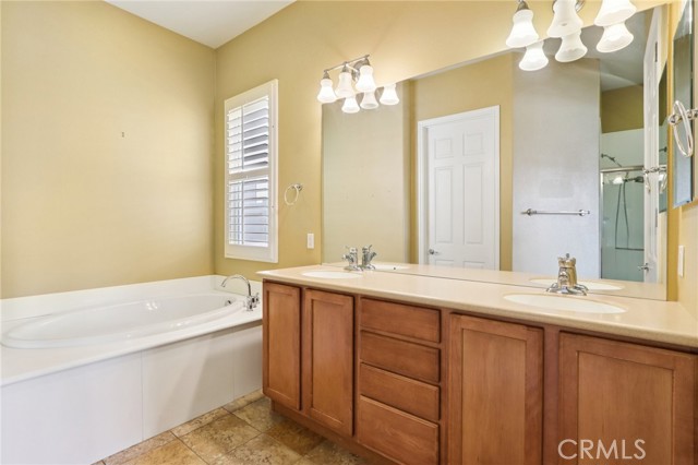 Detail Gallery Image 34 of 44 For 5107 via Bajamar, Hemet,  CA 92545 - 3 Beds | 3 Baths