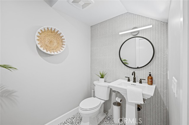 Detail Gallery Image 17 of 34 For 1010 S El Camino Real #101,  San Clemente,  CA 92672 - 3 Beds | 3 Baths