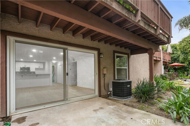 Detail Gallery Image 19 of 26 For 7101 Farralone Ave #112,  Canoga Park,  CA 91303 - 2 Beds | 1 Baths